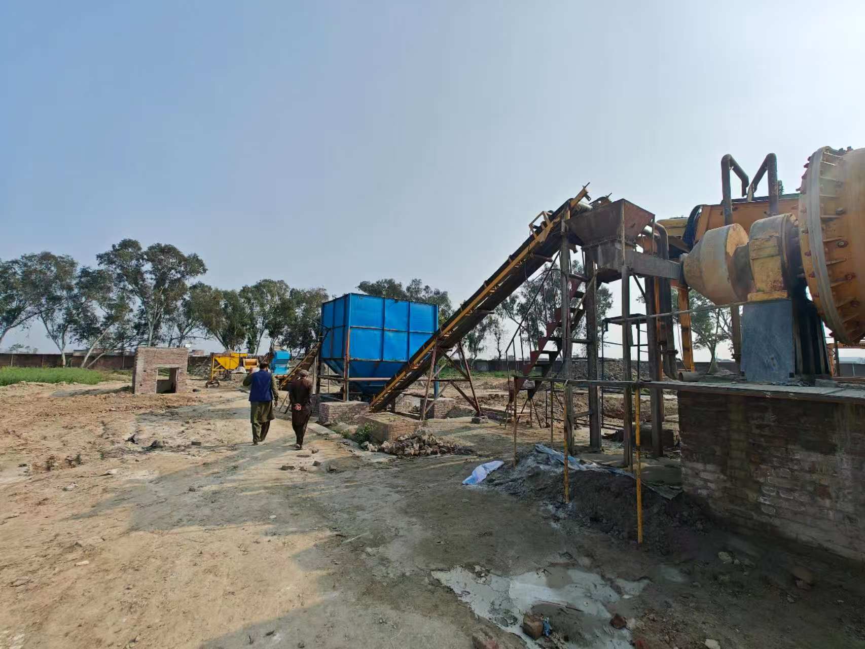 Conveyor System and Feed Mechanism